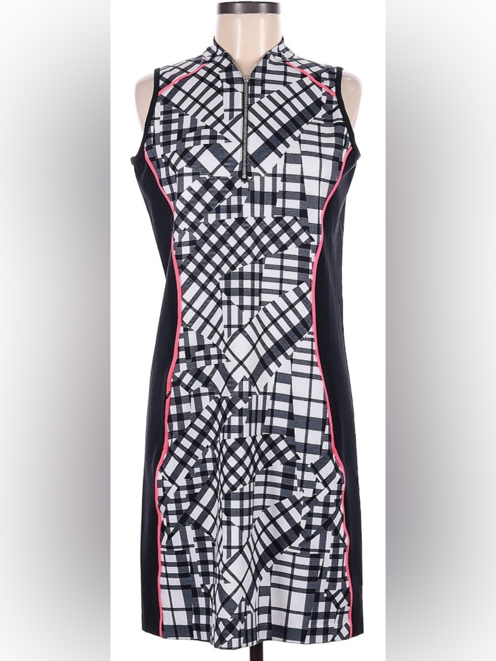 TAIL Black & White Plaid Sleeveless Golf/Tennis/Pickleball Dress 
Size X-Large